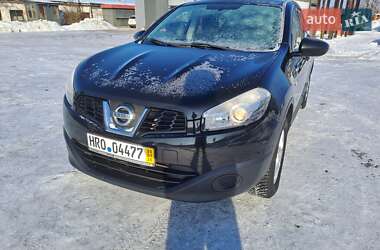 Позашляховик / Кросовер Nissan Qashqai+2 2011 в Нововолинську