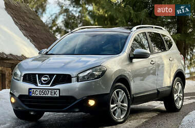 Внедорожник / Кроссовер Nissan Qashqai+2 2010 в Межгорье