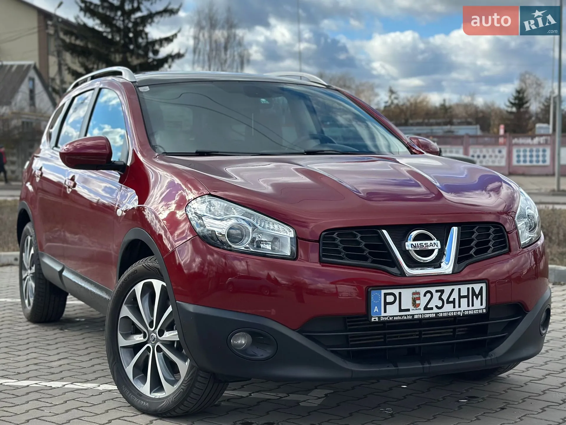 Nissan Qashqai+2 2010