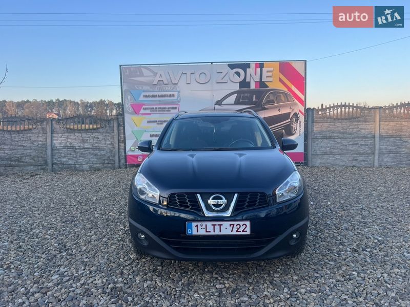 Nissan Qashqai+2 2010