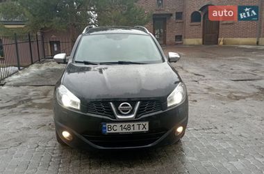 Позашляховик / Кросовер Nissan Qashqai+2 2012 в Львові