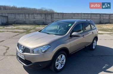 Позашляховик / Кросовер Nissan Qashqai+2 2012 в Вінниці