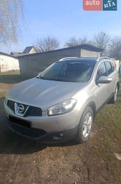 Внедорожник / Кроссовер Nissan Qashqai+2 2013 в Харькове