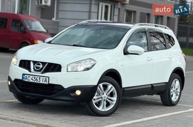 Позашляховик / Кросовер Nissan Qashqai+2 2010 в Луцьку
