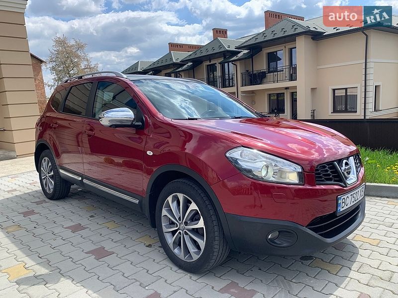 Nissan Qashqai+2 2013