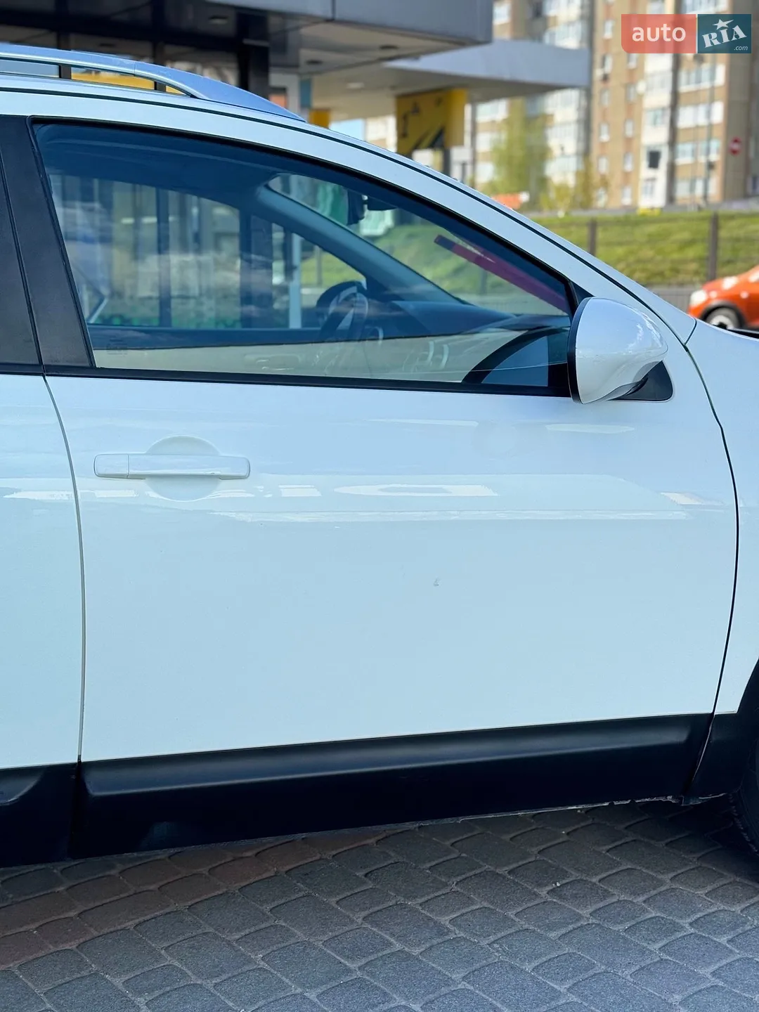 2012 Nissan Qashqai+2 - мініатюра 17