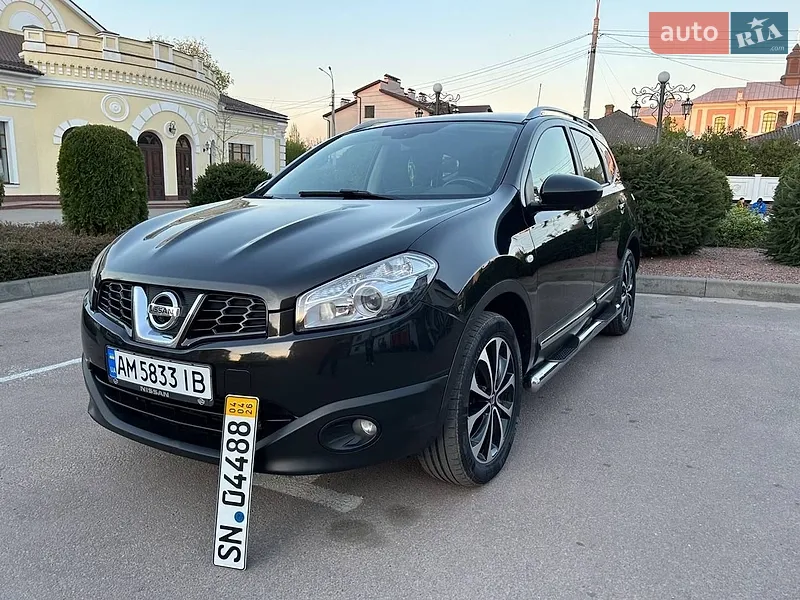 Nissan Qashqai+2