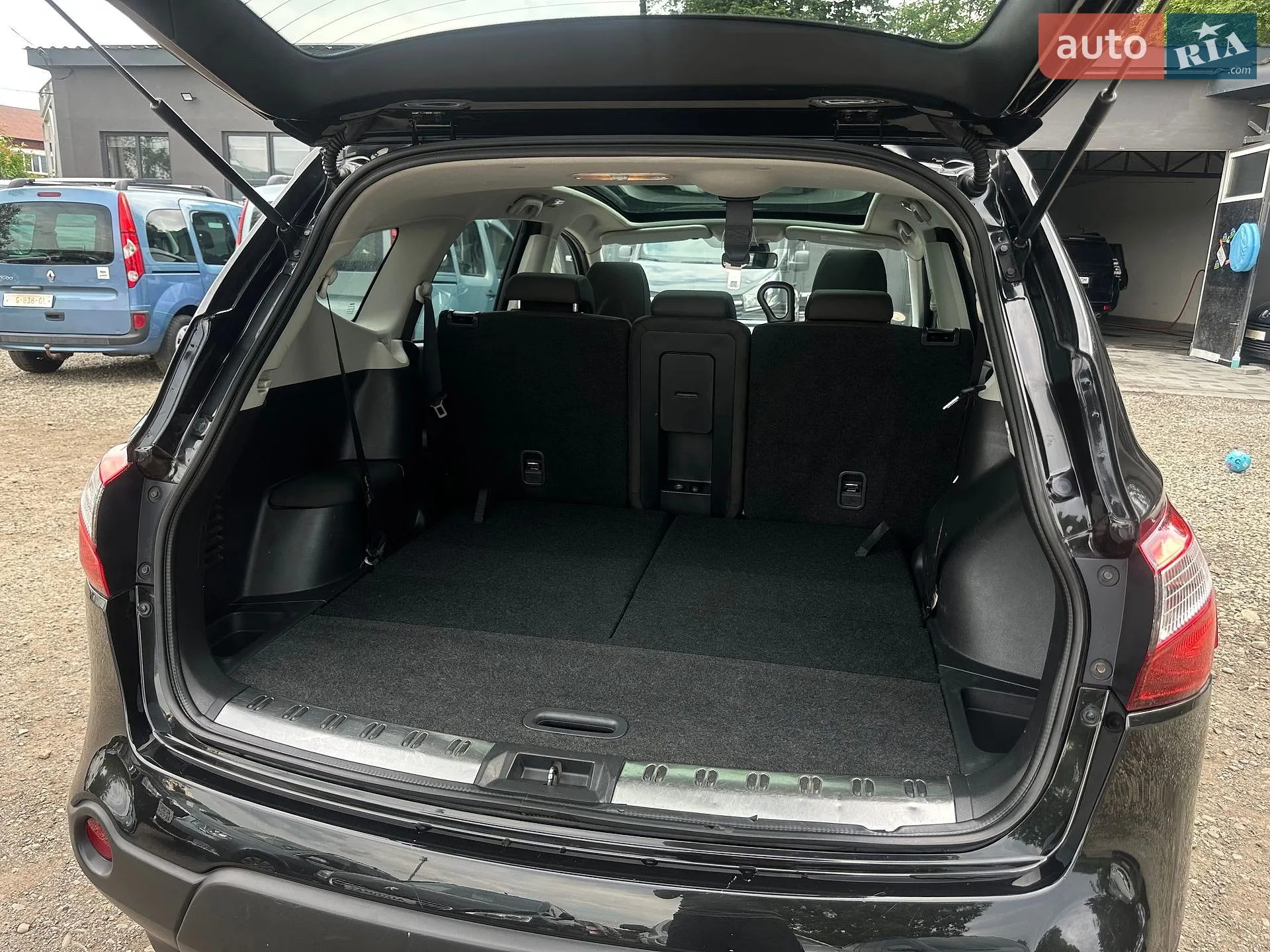 2010 Nissan Qashqai+2 - мініатюра 56