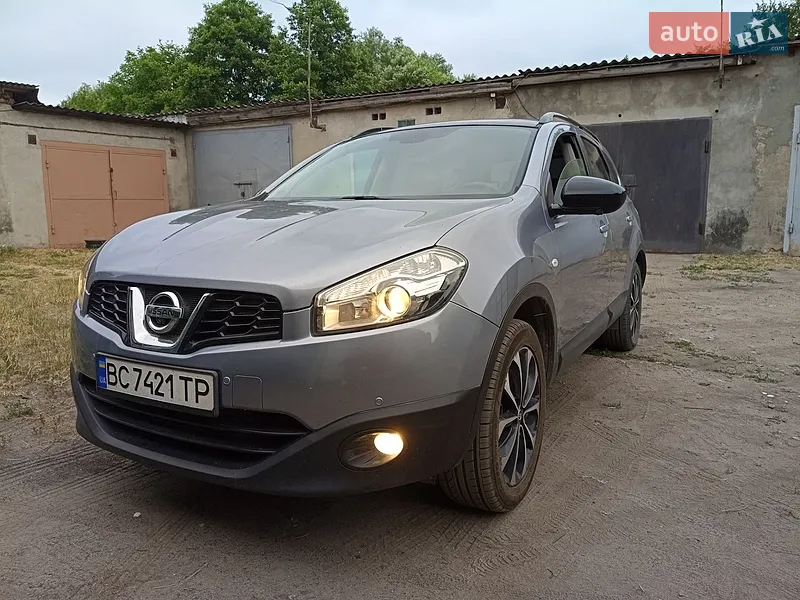 Nissan Qashqai+2