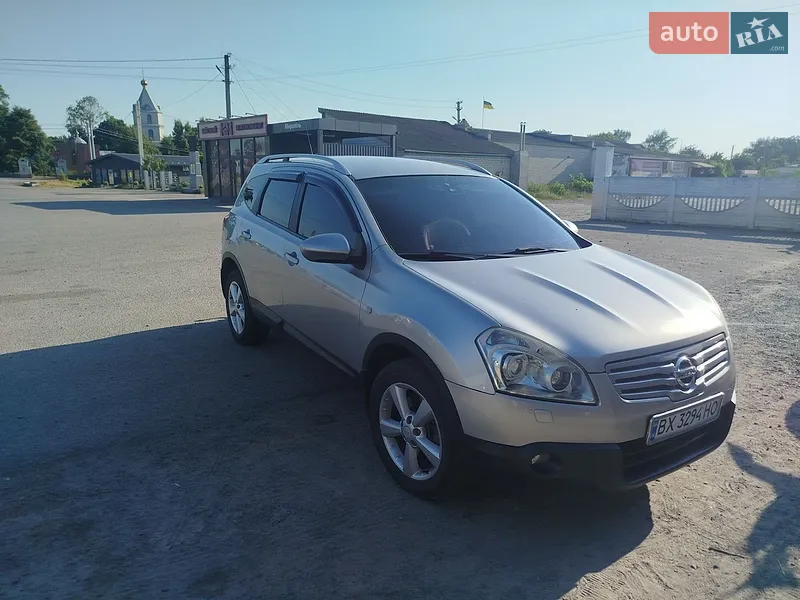 Nissan Qashqai+2