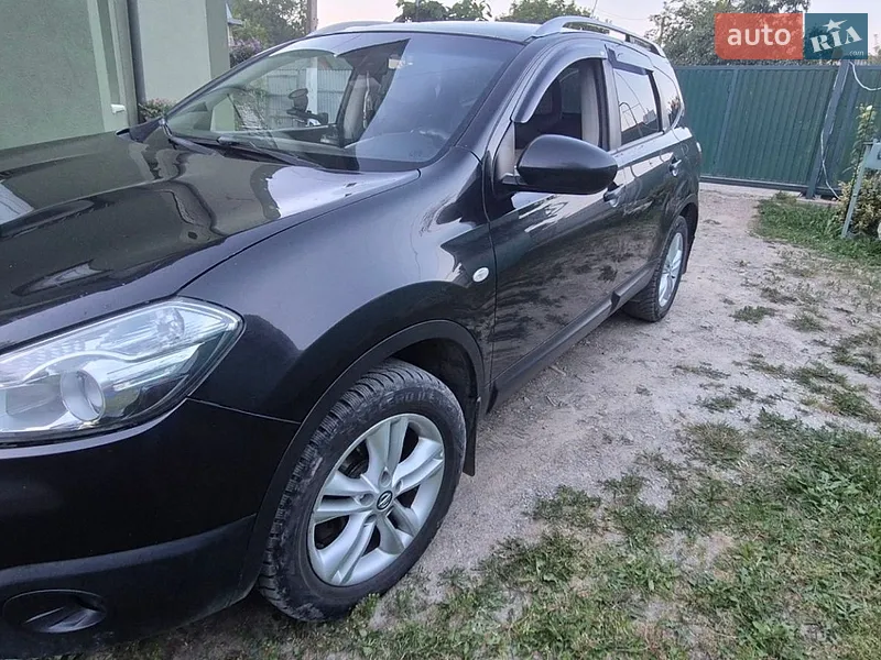 Nissan Qashqai+2
