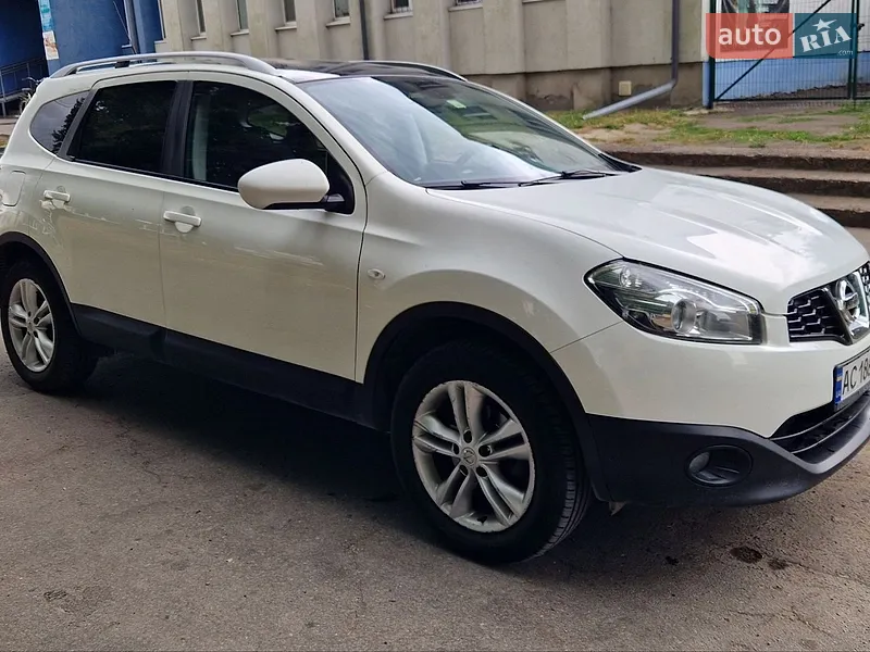 Nissan Qashqai+2