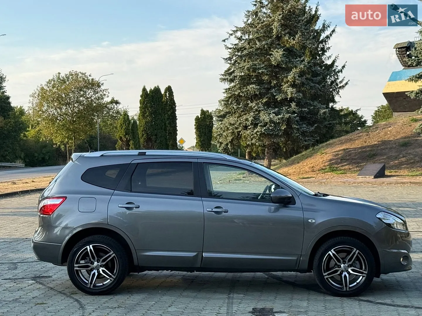 2012 Nissan Qashqai+2 - мініатюра 7