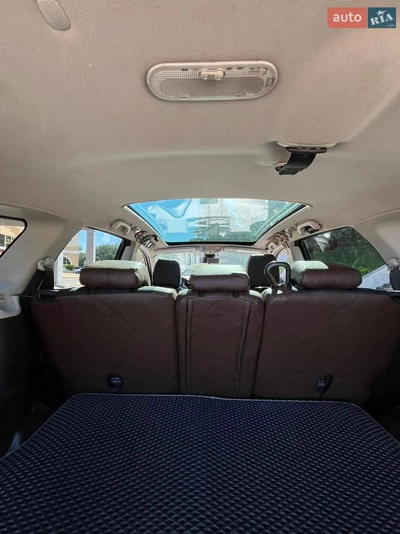 2010 Nissan Qashqai+2 - мініатюра 16
