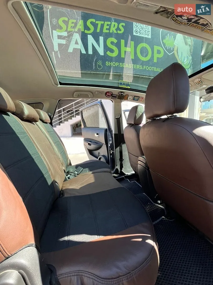 2010 Nissan Qashqai+2 - мініатюра 21