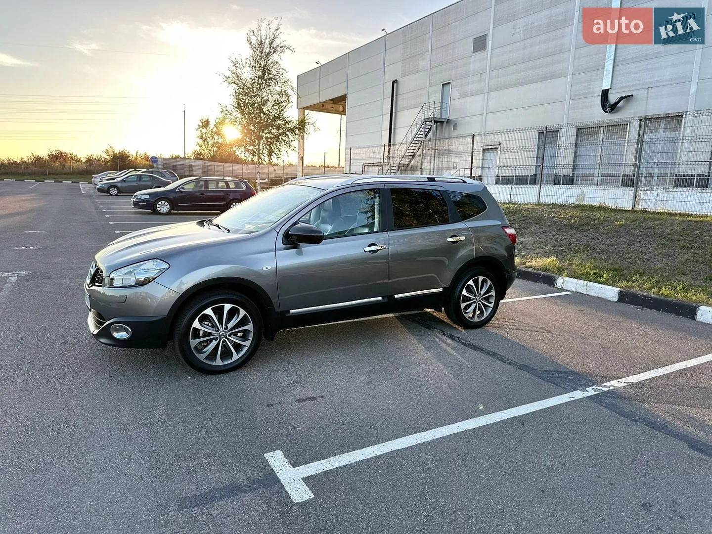 2010 Nissan Qashqai+2 - мініатюра 10
