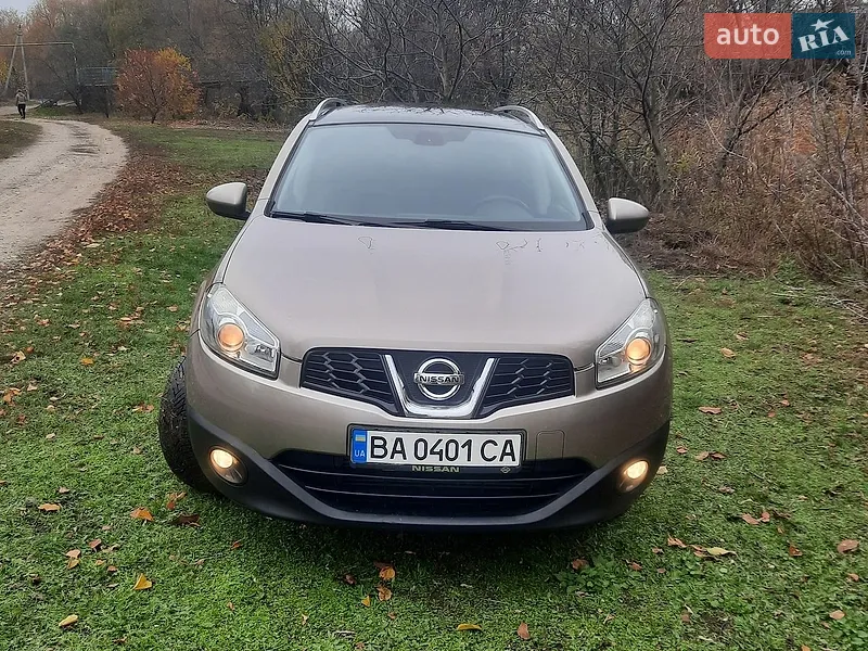 Nissan Qashqai+2