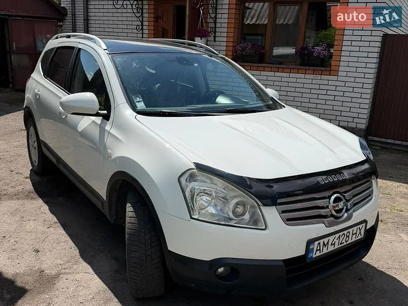 Nissan Qashqai+2