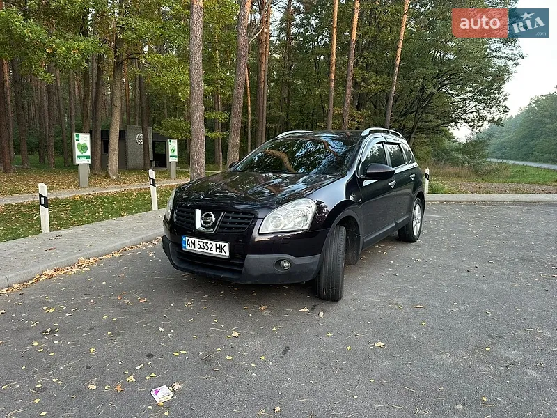 Nissan Qashqai+2