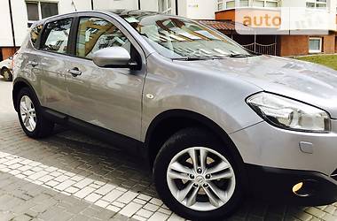 Внедорожник / Кроссовер Nissan Qashqai 2011 в Ивано-Франковске