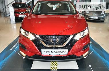 Внедорожник / Кроссовер Nissan Qashqai 2017 в Хмельницком