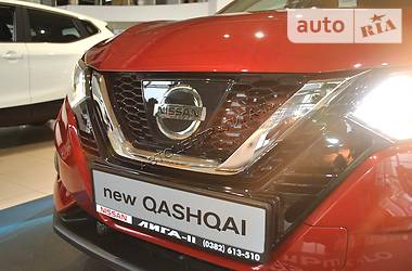 Внедорожник / Кроссовер Nissan Qashqai 2017 в Хмельницком