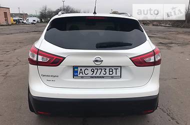 Внедорожник / Кроссовер Nissan Qashqai 2015 в Луцке