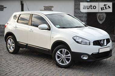 Внедорожник / Кроссовер Nissan Qashqai 2011 в Днепре