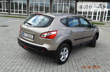 Внедорожник / Кроссовер Nissan Qashqai 2013 в Ивано-Франковске