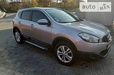 Універсал Nissan Qashqai 2010 в Заліщиках