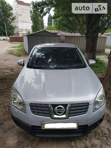 Позашляховик / Кросовер Nissan Qashqai 2008 в Києві