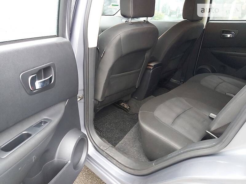 Позашляховик / Кросовер Nissan Qashqai 2011 в Києві