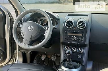 Позашляховик / Кросовер Nissan Qashqai 2007 в 