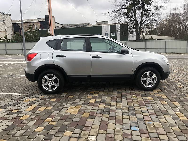 Позашляховик / Кросовер Nissan Qashqai 2008 в Луцьку