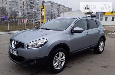 Внедорожник / Кроссовер Nissan Qashqai 2010 в Житомире