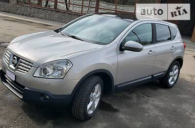 Позашляховик / Кросовер Nissan Qashqai 2009 в 