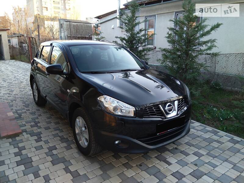 Позашляховик / Кросовер Nissan Qashqai 2011 в Одесі