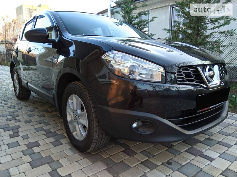 Позашляховик / Кросовер Nissan Qashqai 2011 в Одесі