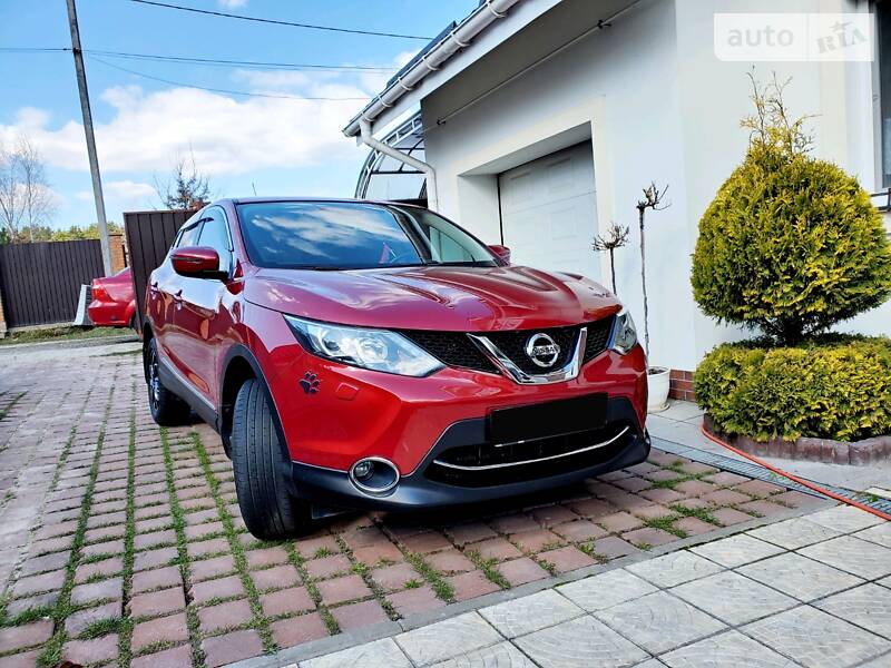 Внедорожник / Кроссовер Nissan Qashqai 2015 в Киеве