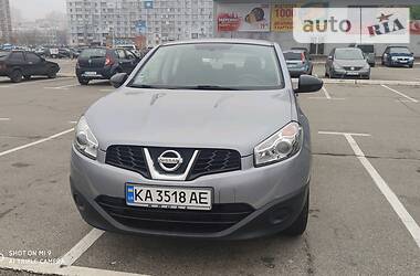 Позашляховик / Кросовер Nissan Qashqai 2011 в Києві