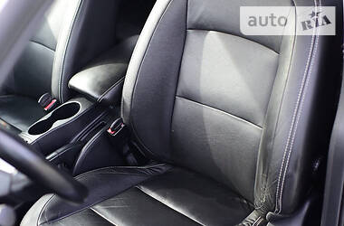 Позашляховик / Кросовер Nissan Qashqai 2010 в 