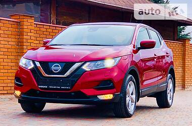 Позашляховик / Кросовер Nissan Qashqai 2018 в 