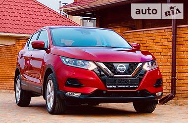 Позашляховик / Кросовер Nissan Qashqai 2018 в 