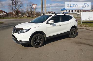 Внедорожник / Кроссовер Nissan Qashqai 2015 в Чернигове