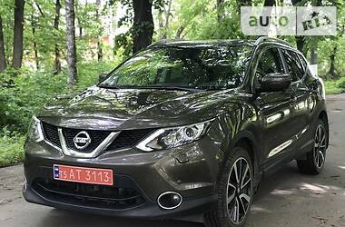 Внедорожник / Кроссовер Nissan Qashqai 2015 в Виннице