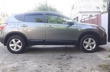 Позашляховик / Кросовер Nissan Qashqai 2012 в Краснограді