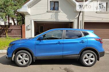 Позашляховик / Кросовер Nissan Qashqai 2017 в 