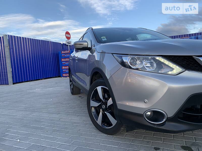 Позашляховик / Кросовер Nissan Qashqai 2017 в Івано-Франківську