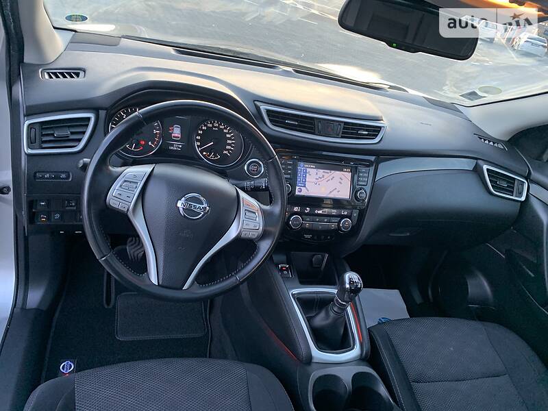 Позашляховик / Кросовер Nissan Qashqai 2017 в Івано-Франківську