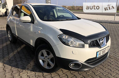 Внедорожник / Кроссовер Nissan Qashqai 2013 в Днепре